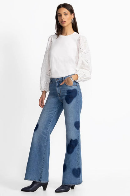 THE STRAIGHT FLARE JEAN
