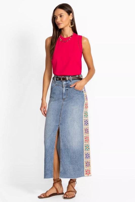 THE DENIM SKIRT