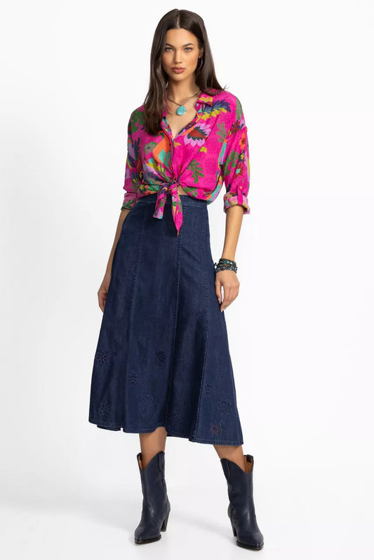 THE DENIM SKIRT