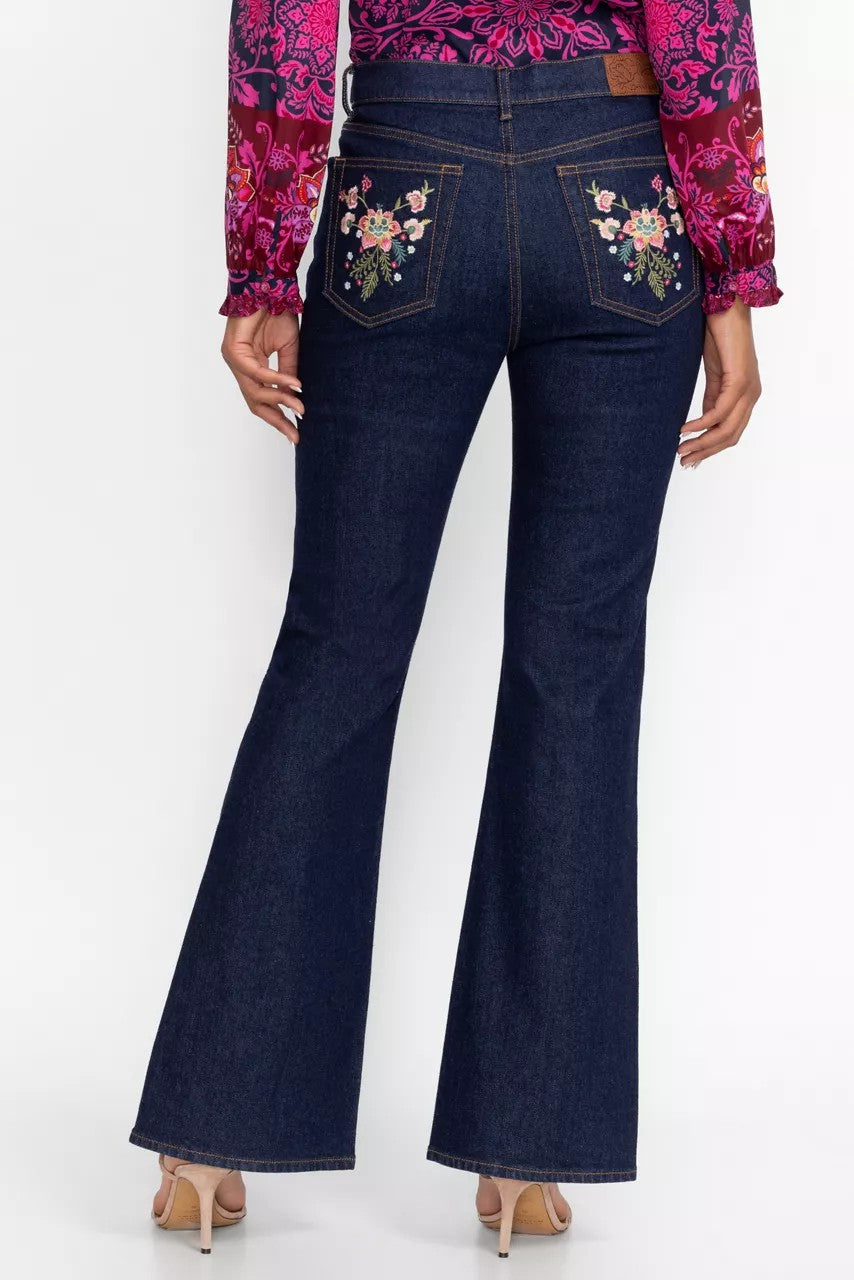 THE FRONT SLIT JEAN