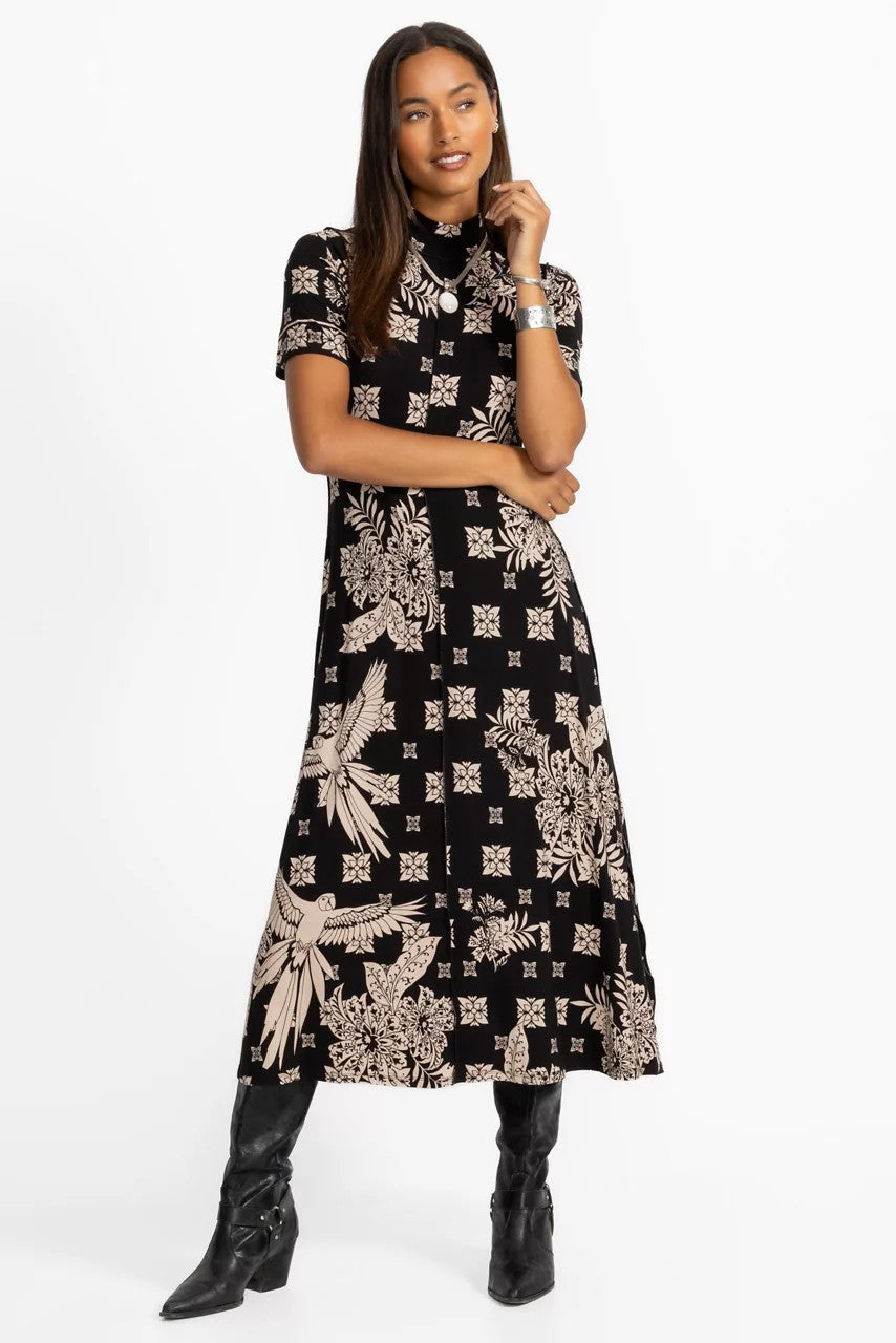 THE JANIE FAVORITE SHORT SLEEVE SEAMED MOCK NECK DRESS