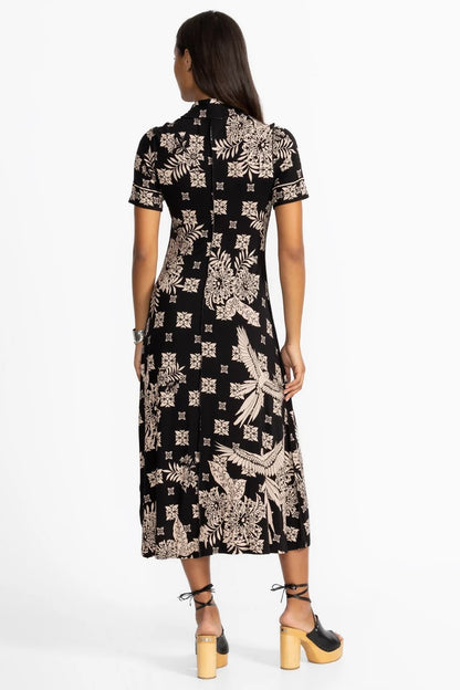 THE JANIE FAVORITE SHORT SLEEVE SEAMED MOCK NECK DRESS